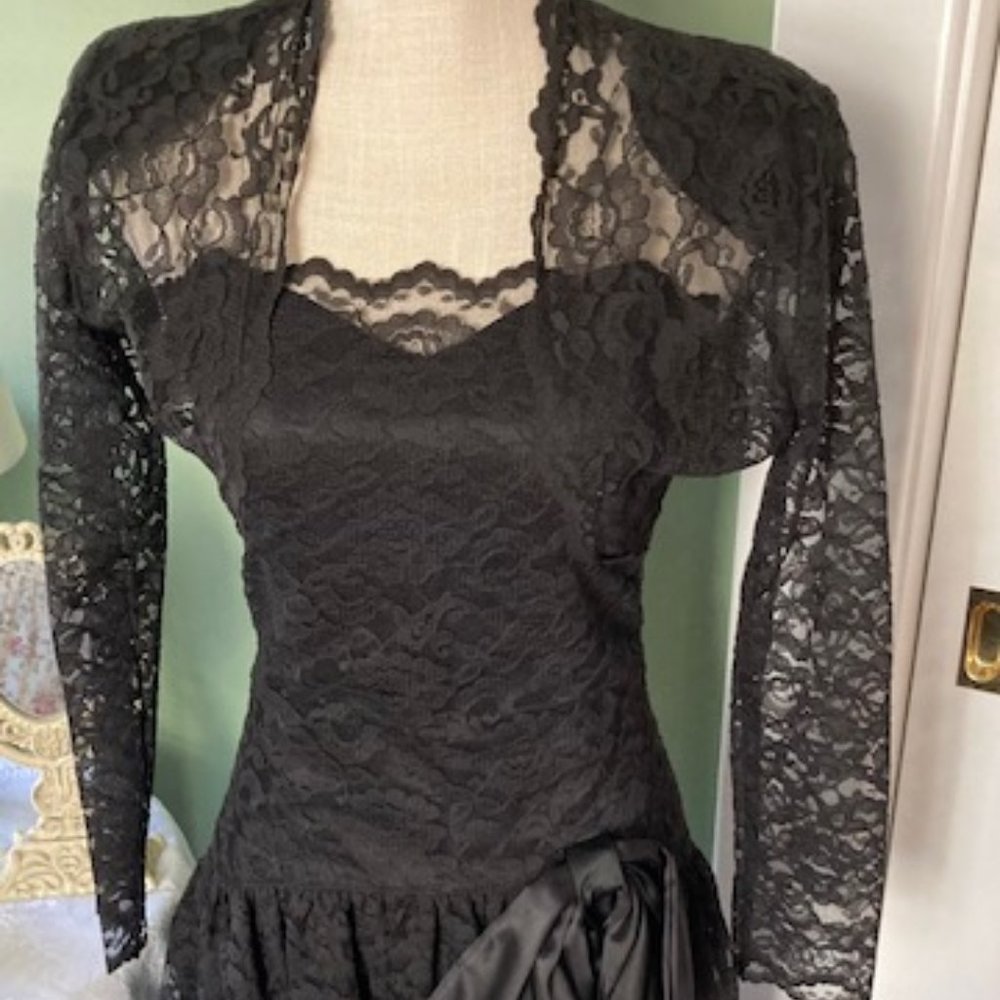 Vintage Midnight Glo Black Lace Strapless Cocktail Dress